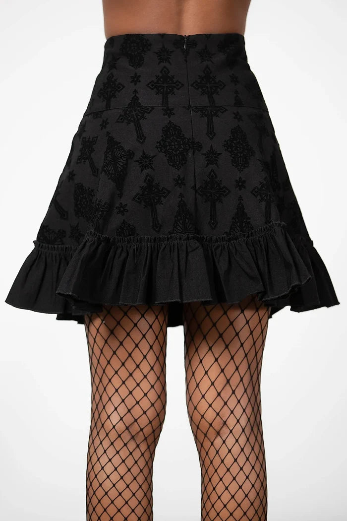 model showing back of skirt