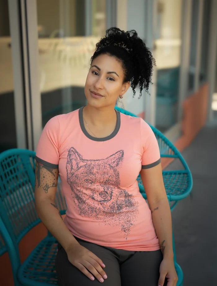 BESTEEGIRL Coyote - T-Shirt