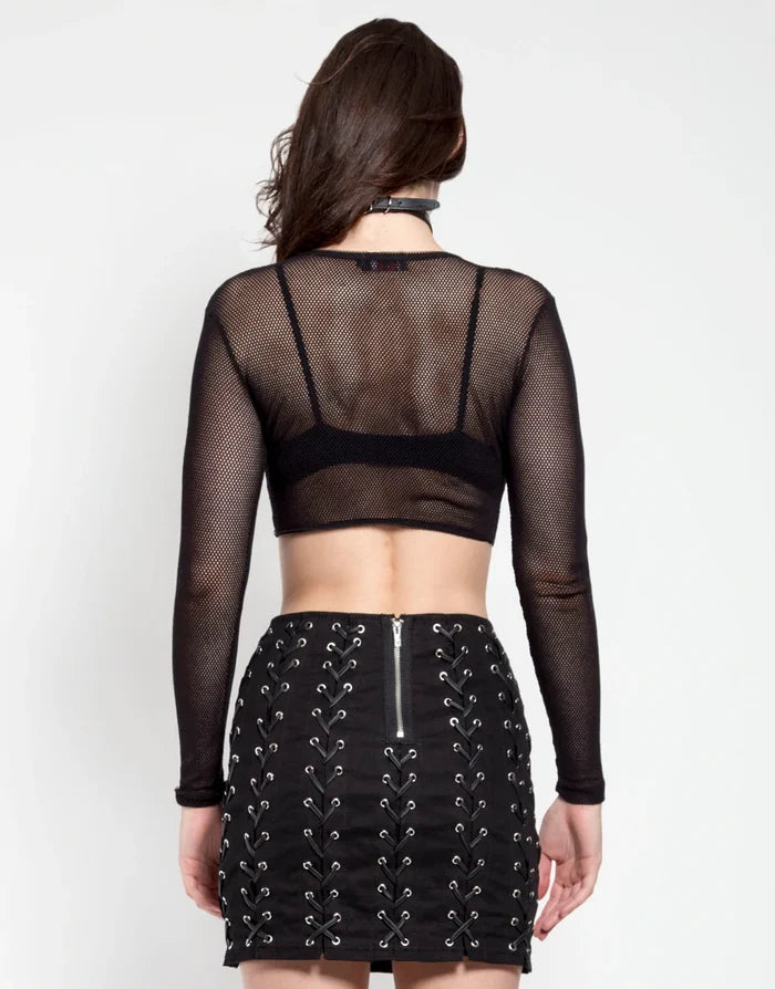 model showing back of shirt