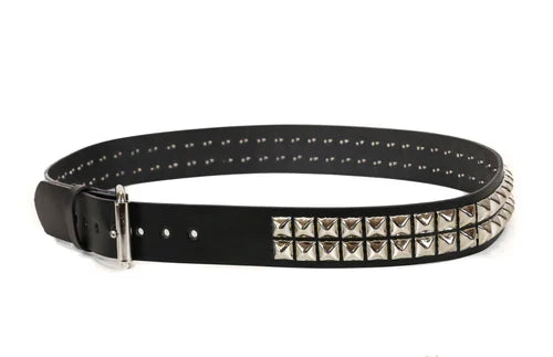 belt on display