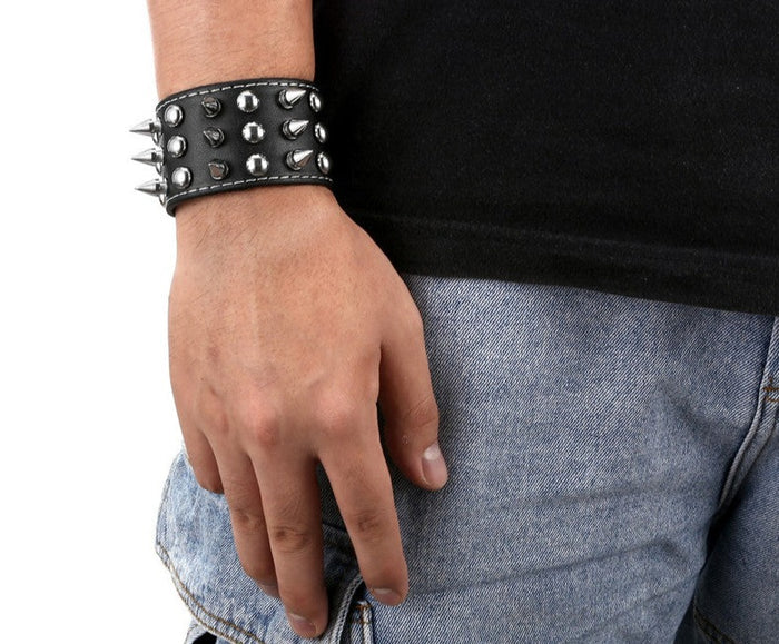 model wearing bracelet
