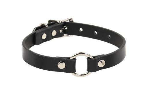 mannequin displaying black leather collar with single one inch o ring in front center. shows adjustable buckle closure