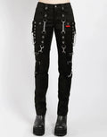 model showing front of pants