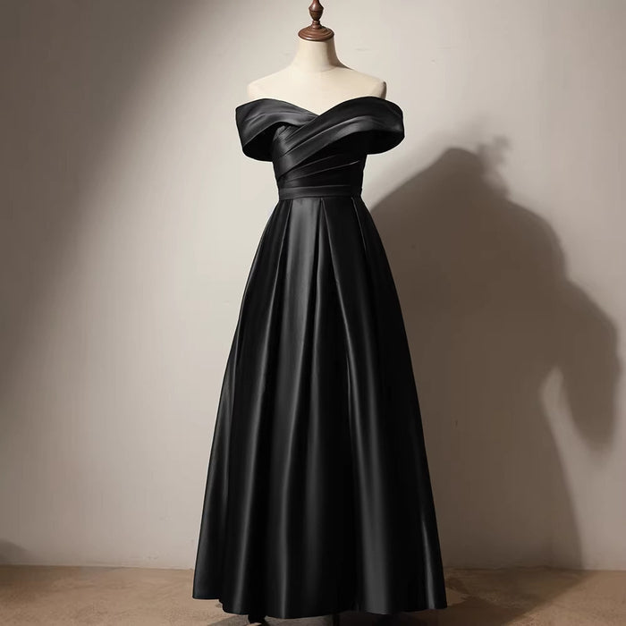 Black Off-Shoulder Evening Dress | Satin Corset Formal Gown with Sweetheart Neckline | Vintage A-Line Party Dress