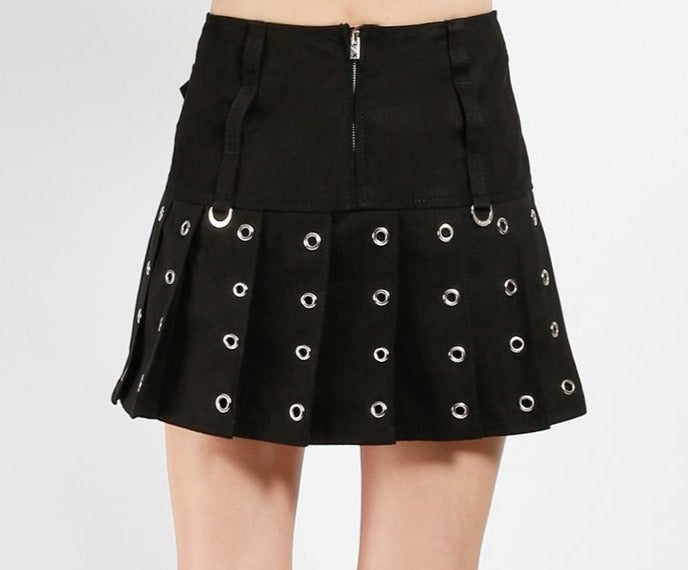 model showing back of skirt