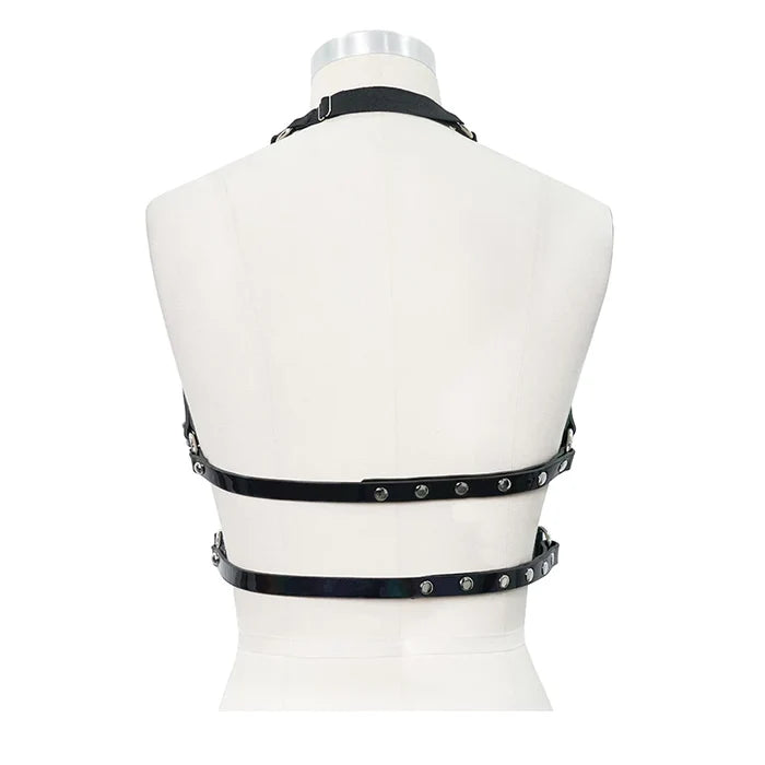 back of harness on mannequin
