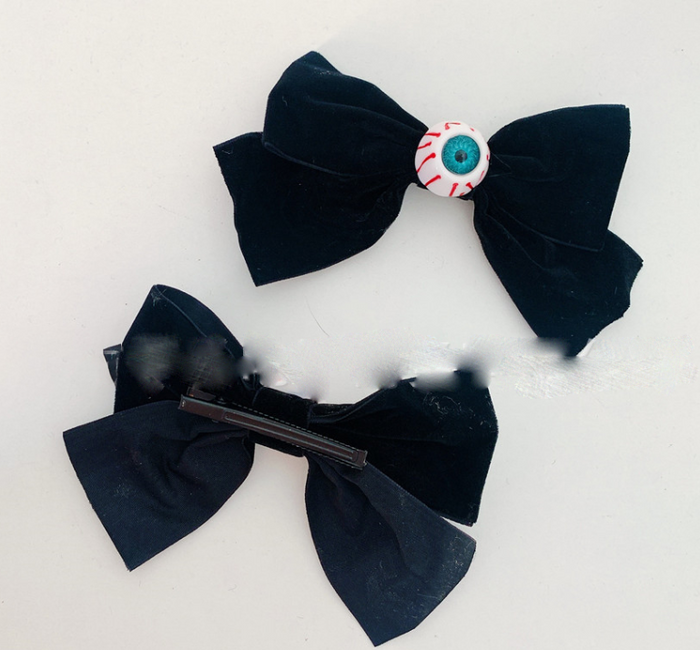 front and back of clip