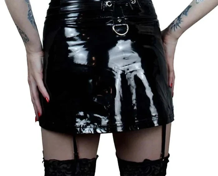 model showing back of skirt