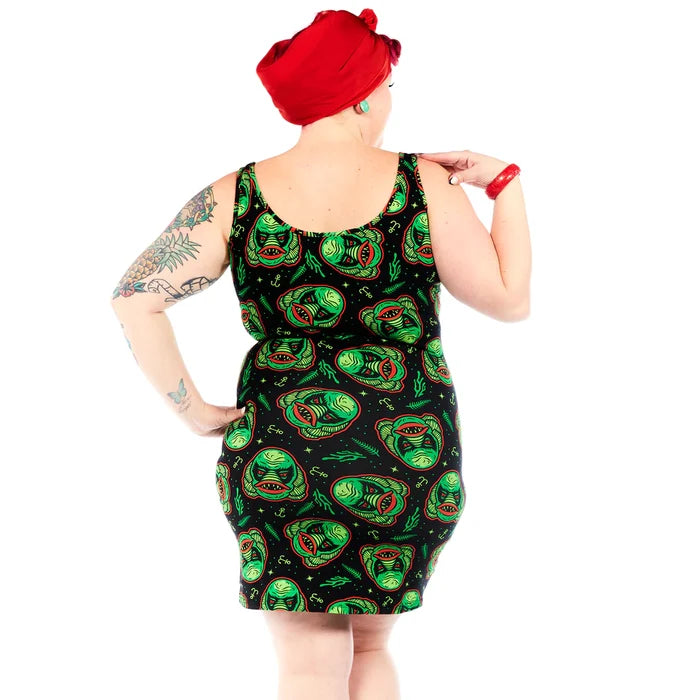 model showing back of dress