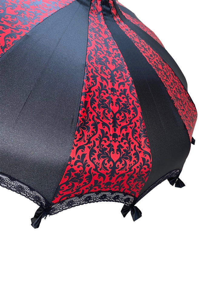 close up showing pattern details