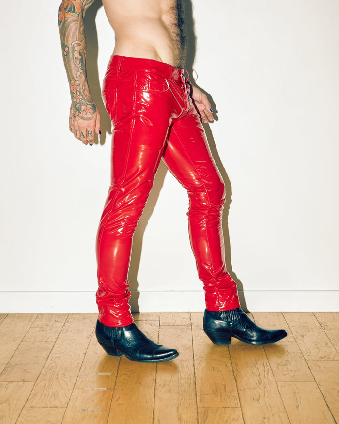 model showing side of pants