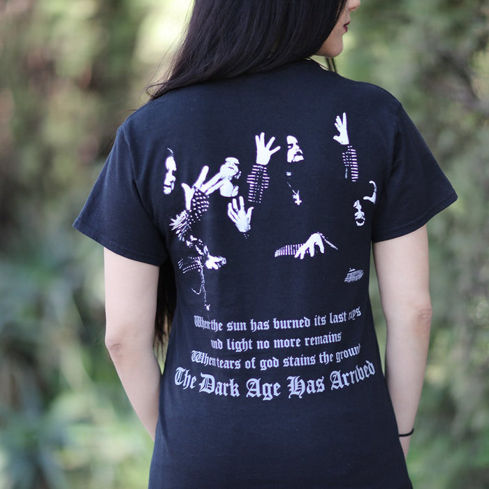 model showing back of shirt