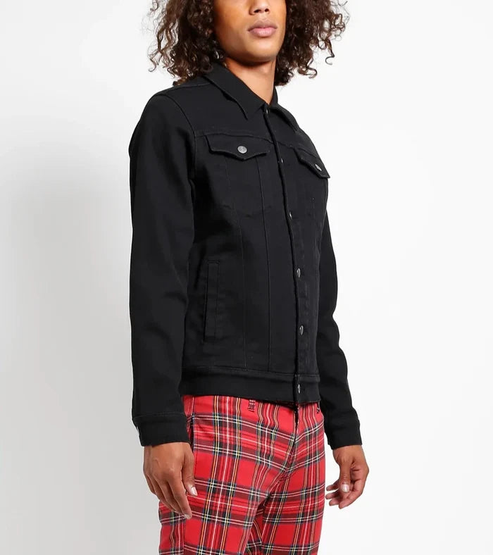 model showing side of jacket