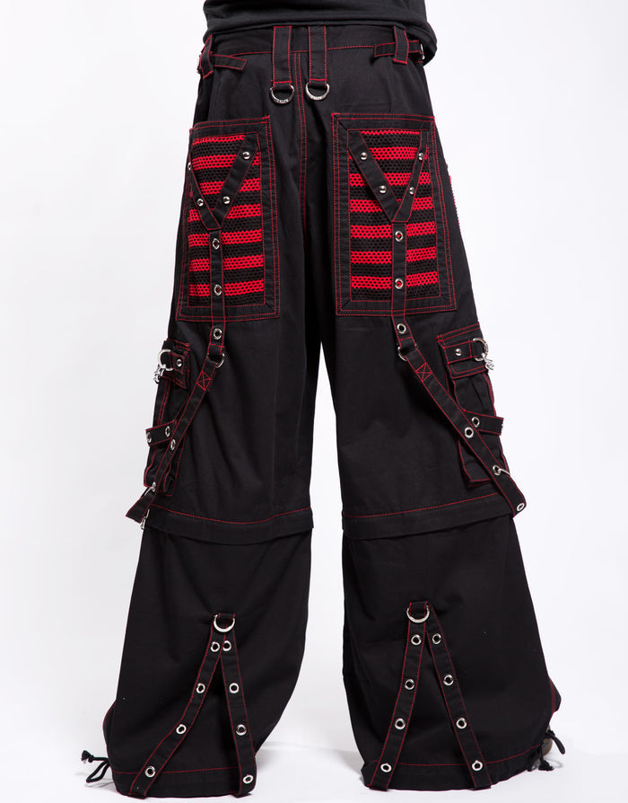 model showing back of pants
