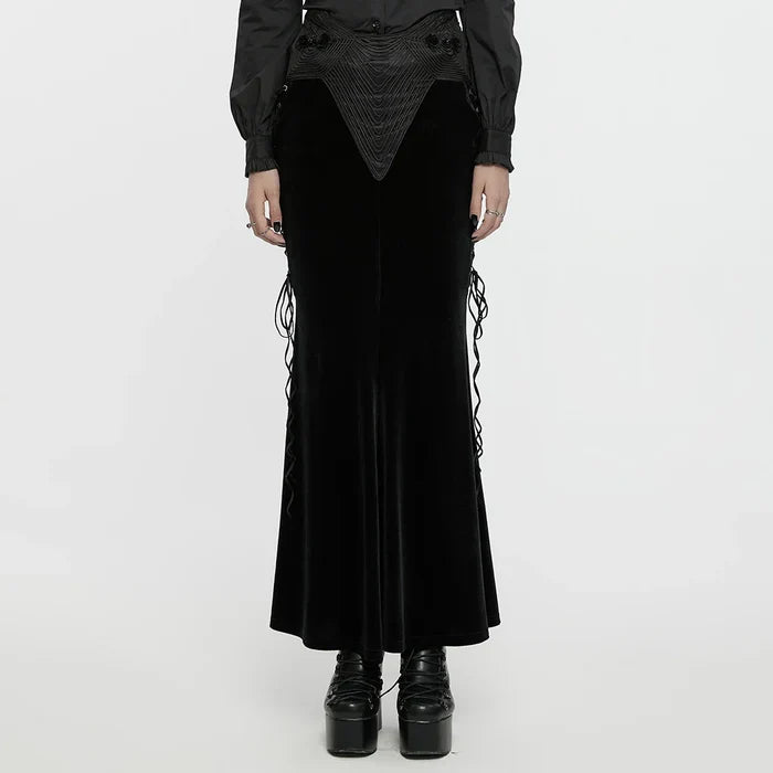 model showing front of skirt