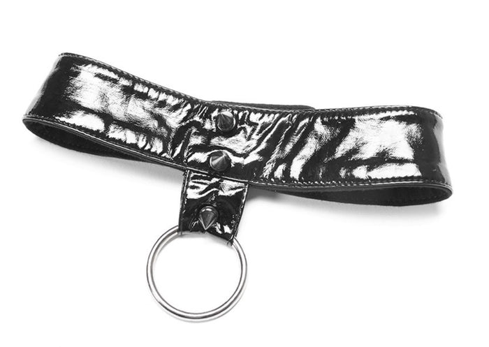 collar detail