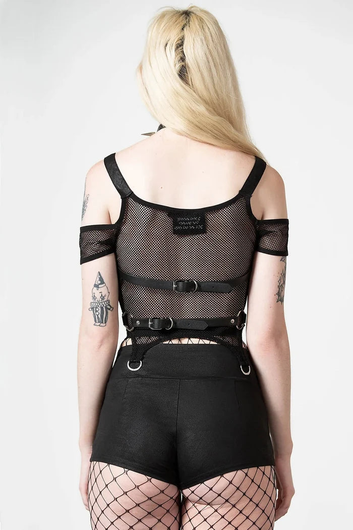 model showing back of harness