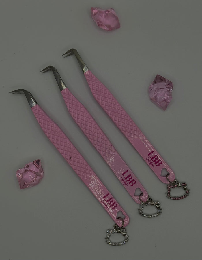 Hello Kitty Charm Tweezers🎀