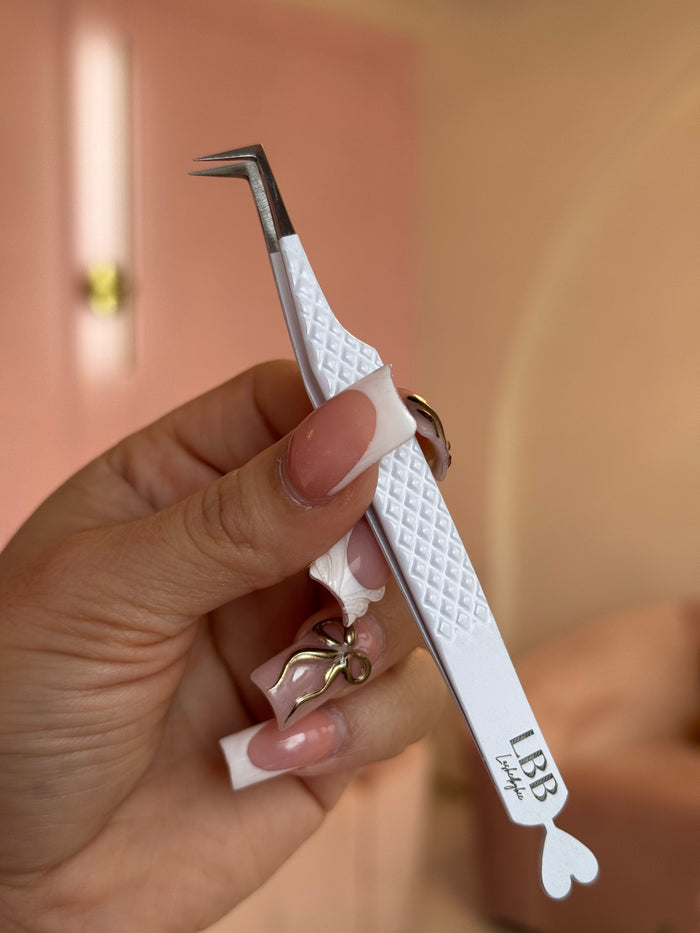 L shaped skinny 90 degree tweezer