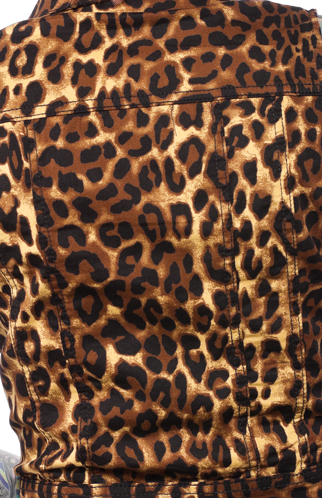 leopard print up close