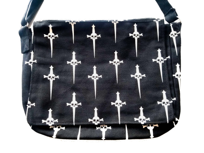 up close details on bag