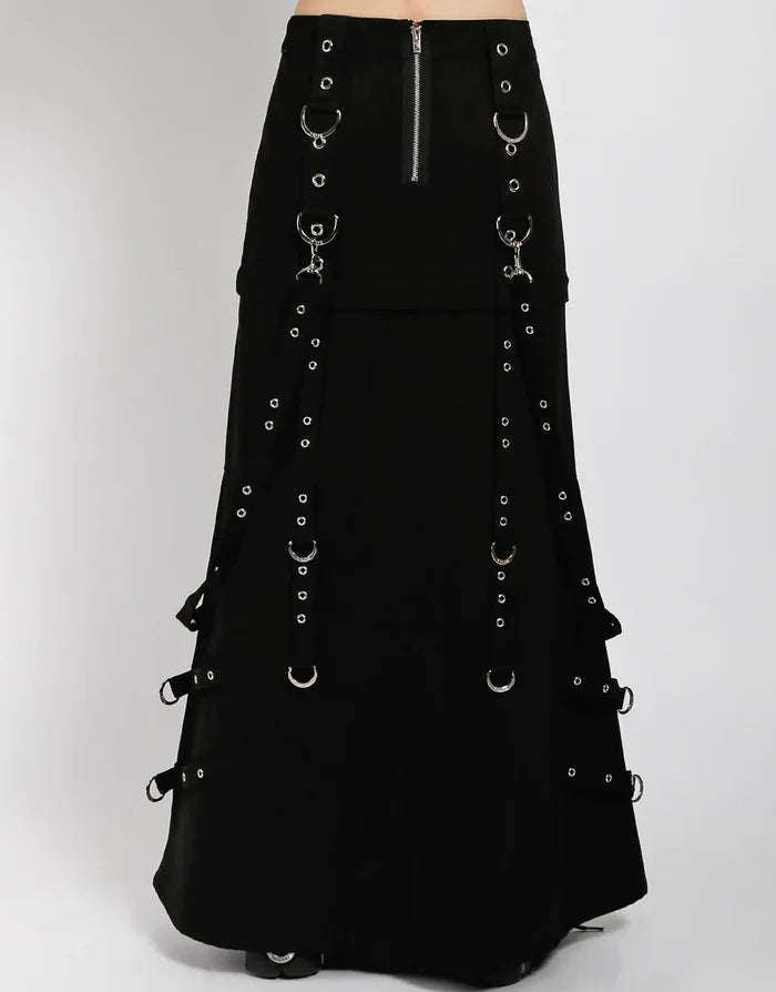 model showing back of skirt