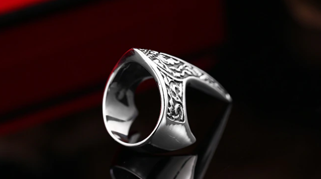 ring on display from the back