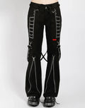 model showing front of pants