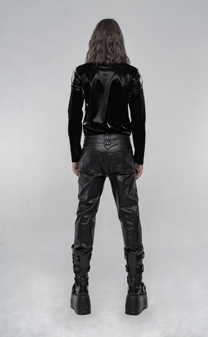 model showing back of pants
