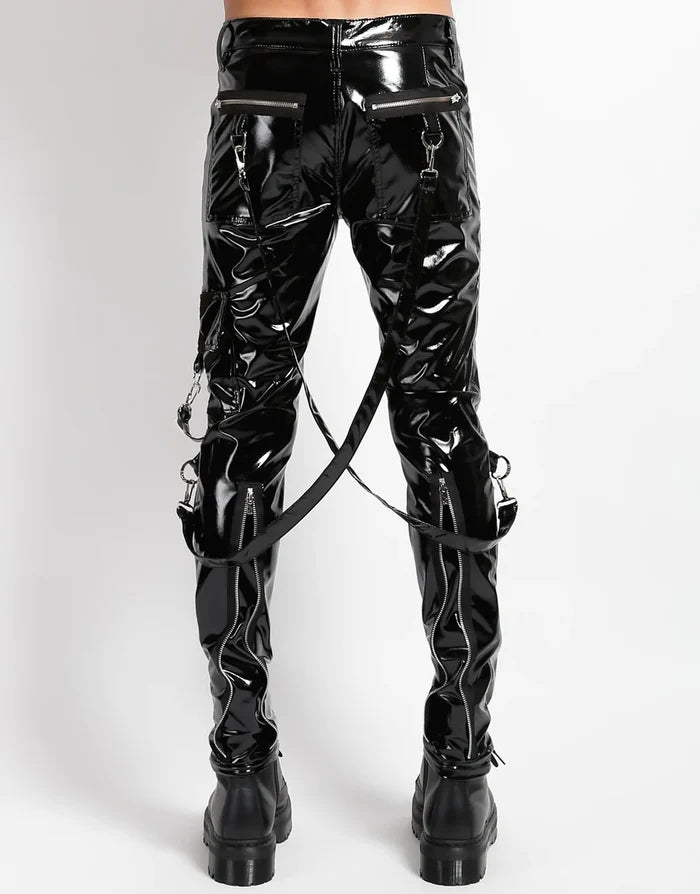 model showing back of pants