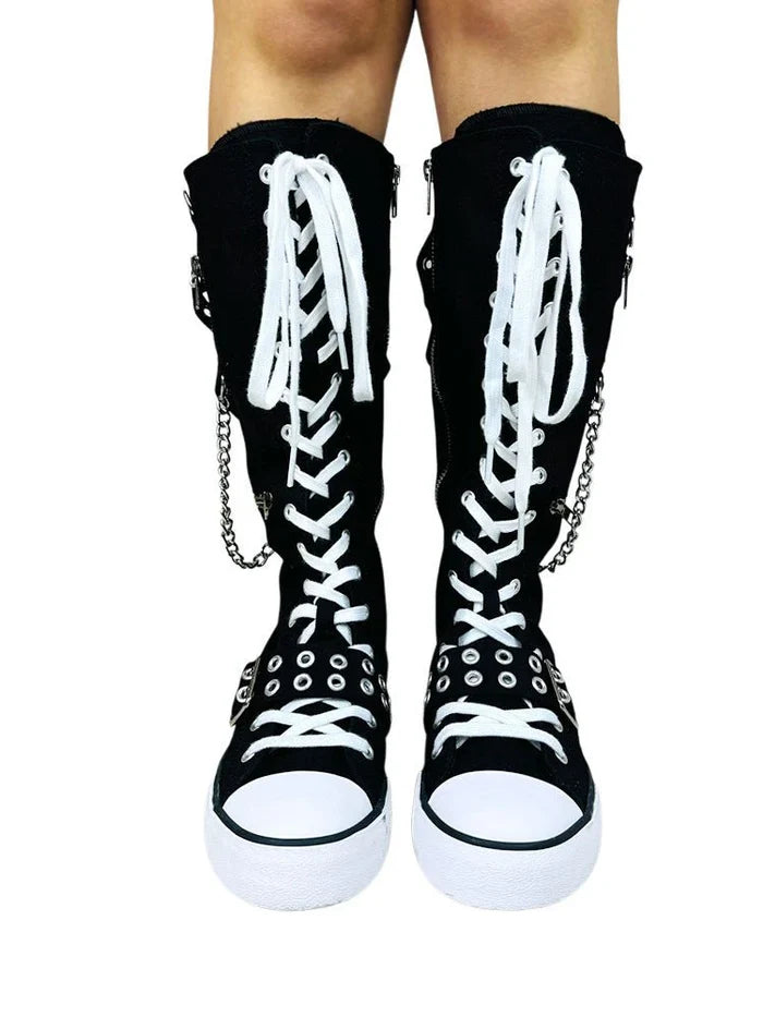 model showing front of shoes