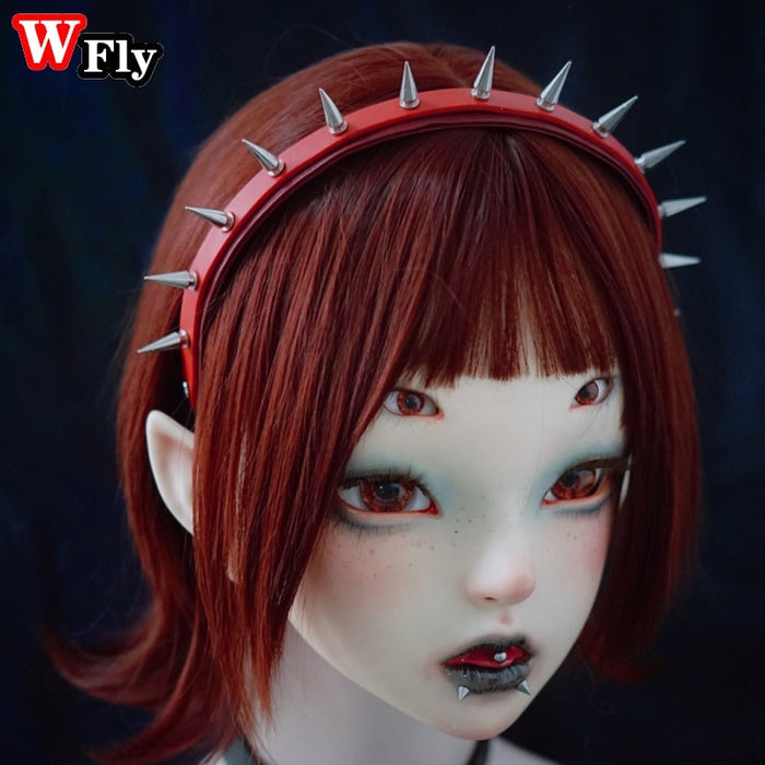 hairband on display on mannequin