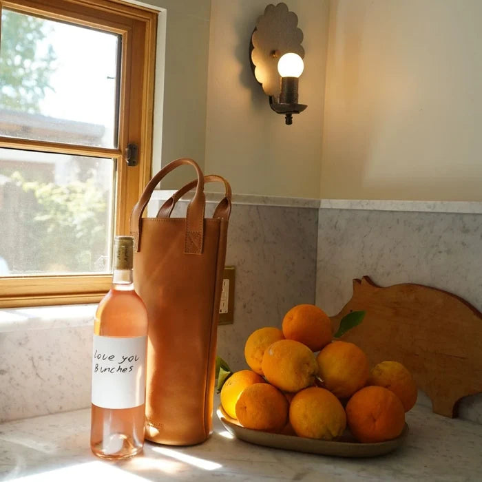 Chic Rita Wine Tote for carrying wine or champagne ethically