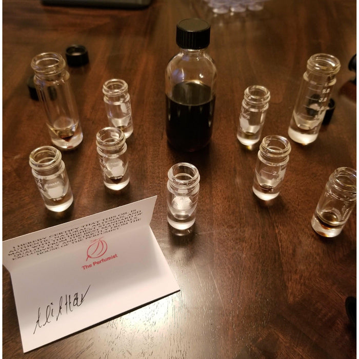 ROYAL 100 - The rarest Ouds in the world / Celebrating a 100 client - theperfumist - the house of the perfumist - royal attar