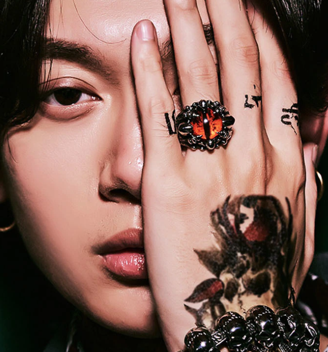 model wearing ring