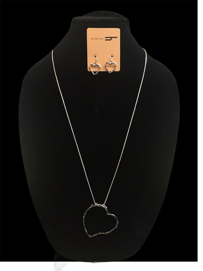 Silver Heart Necklace Set