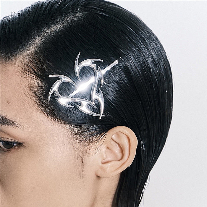 model wearing hair pin