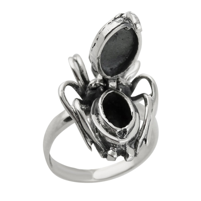 ring opened up revealing poison compartment