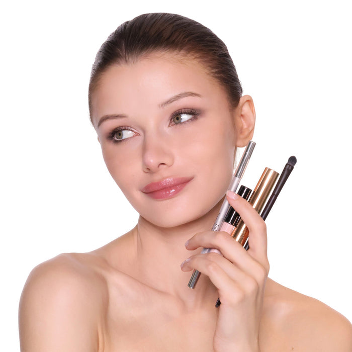 The Holiday Glam Eye Wardrobe