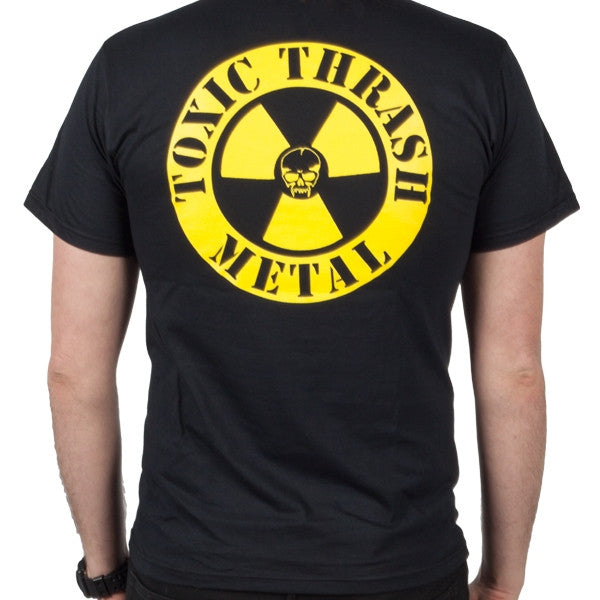 model showing back of shirt