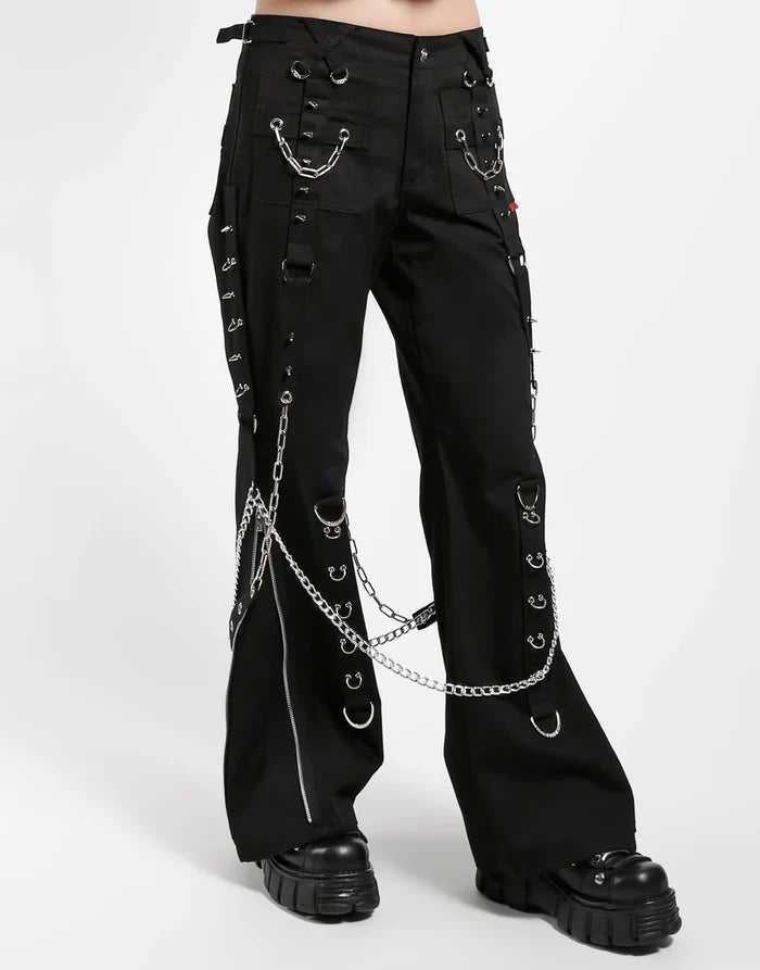 model showing side  of pants
