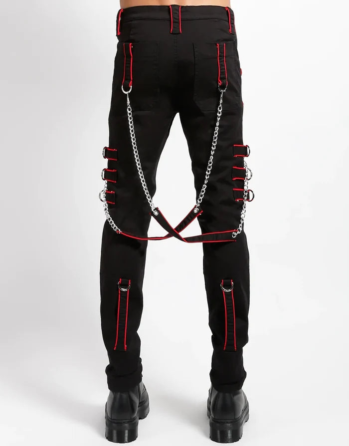 model showing back of pants