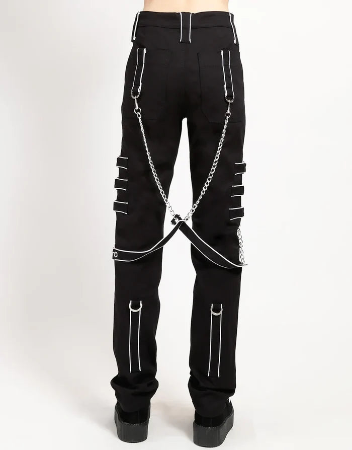 model showing back of pants