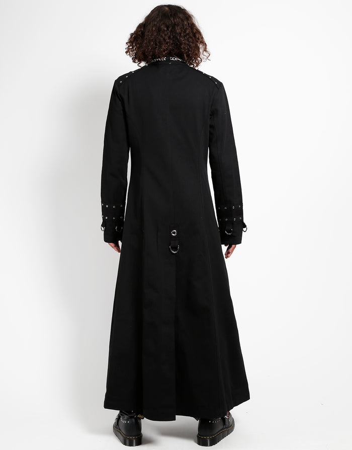 model showing back of coat