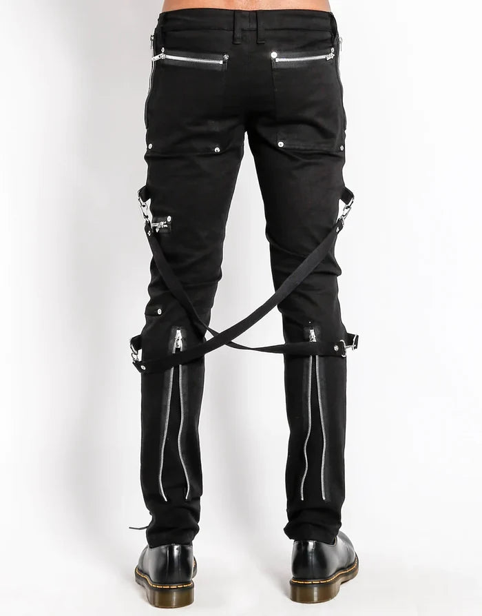 model showing back of pants