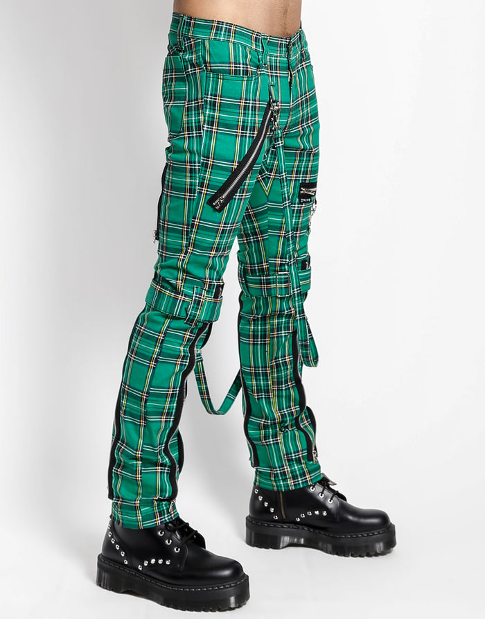 model showing side of pants