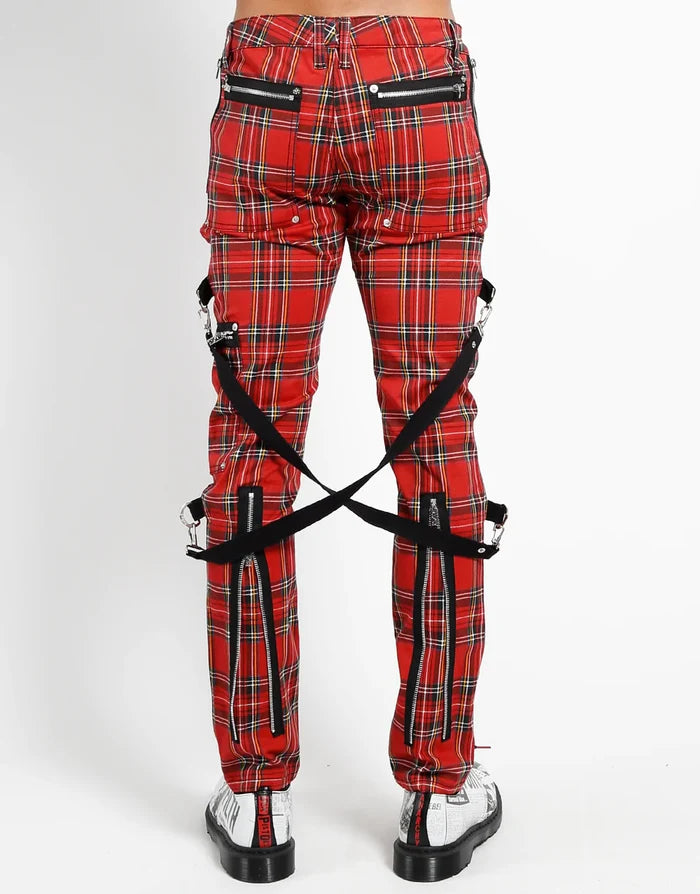model showing back of pants