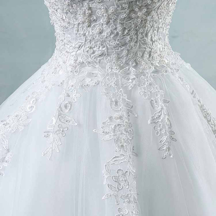 Vintage Custom Sleeveless Tulle Wedding Dresses With Appliques